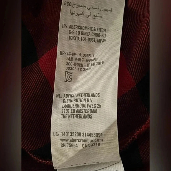 Abercrombie & Fitch Red & Black Buffalo Checkered Flannel Shirt - Size Medium - Picture 8 of 9